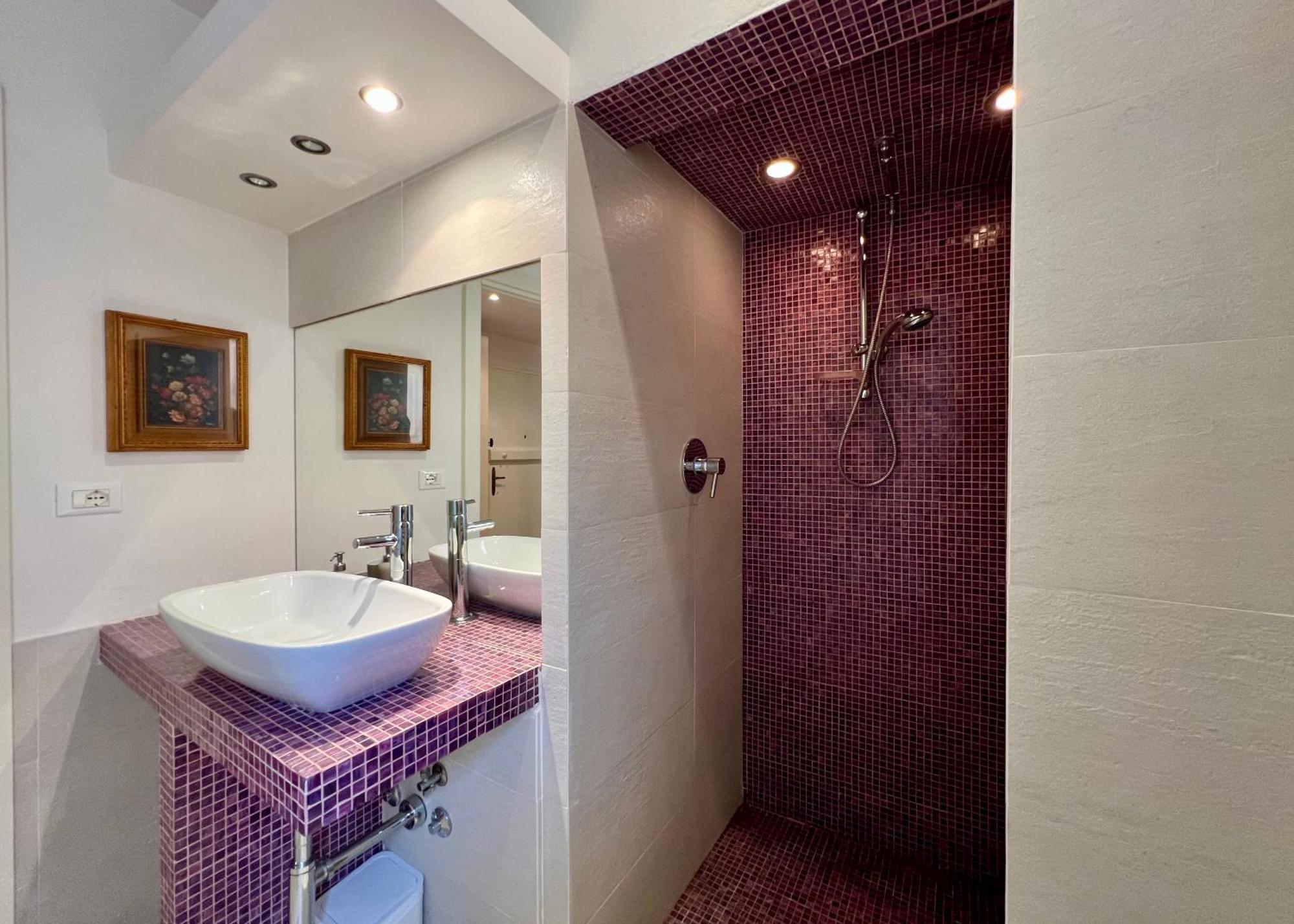 Charming Apartment Near Saragozza Μπολόνια Εξωτερικό φωτογραφία