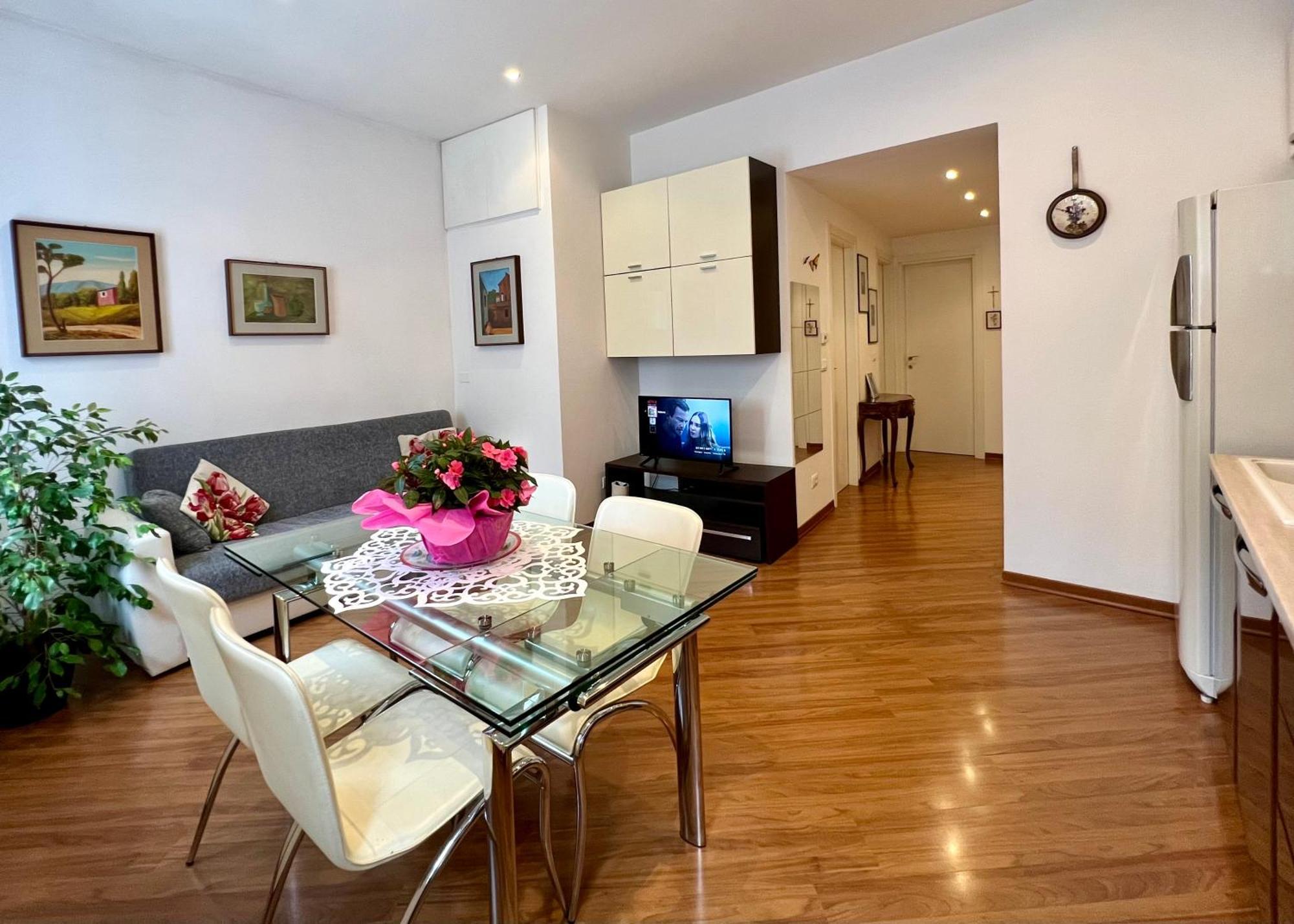 Charming Apartment Near Saragozza Μπολόνια Εξωτερικό φωτογραφία