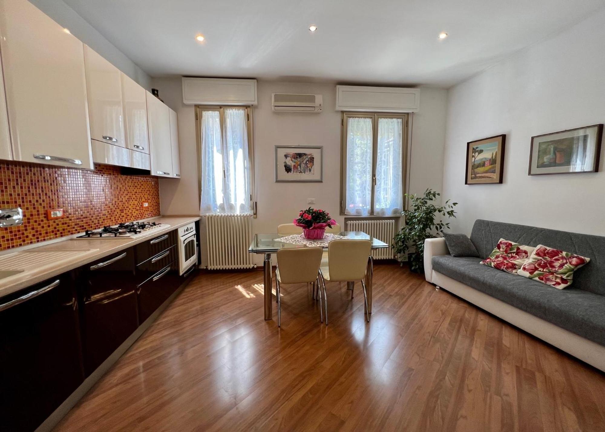 Charming Apartment Near Saragozza Μπολόνια Εξωτερικό φωτογραφία